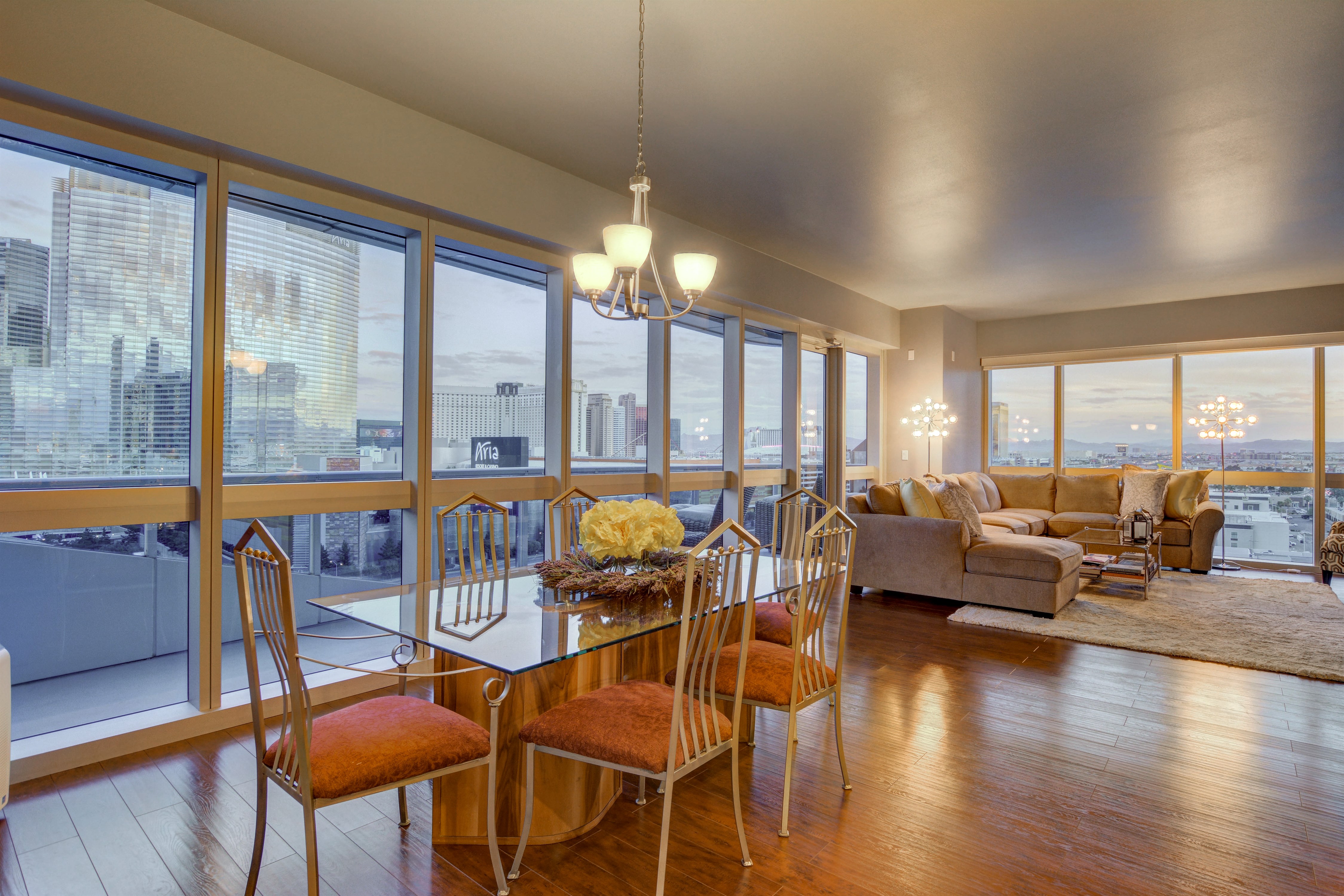 the-martin-condos-1409-livingroom